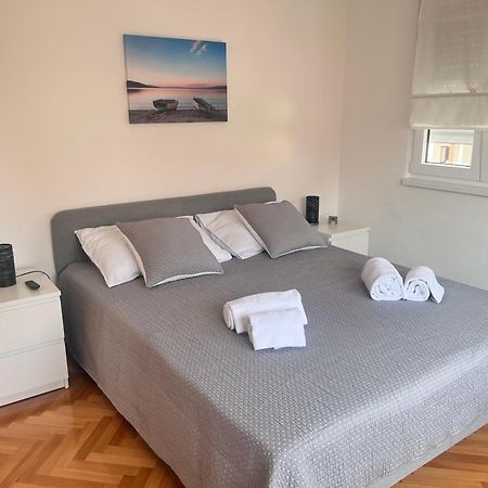 Apartments Javorska Kaštela Kültér fotó