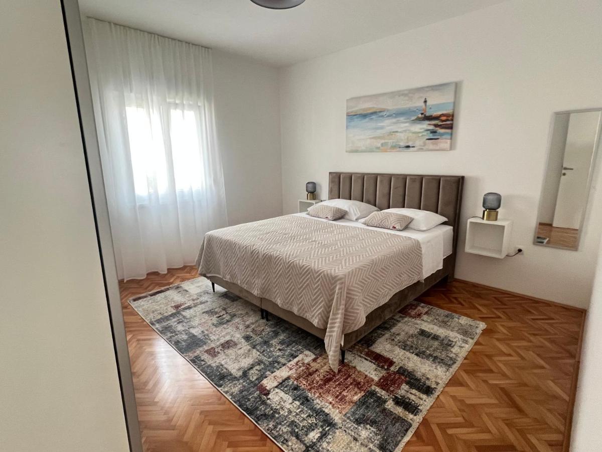 Apartments Javorska Kaštela Kültér fotó