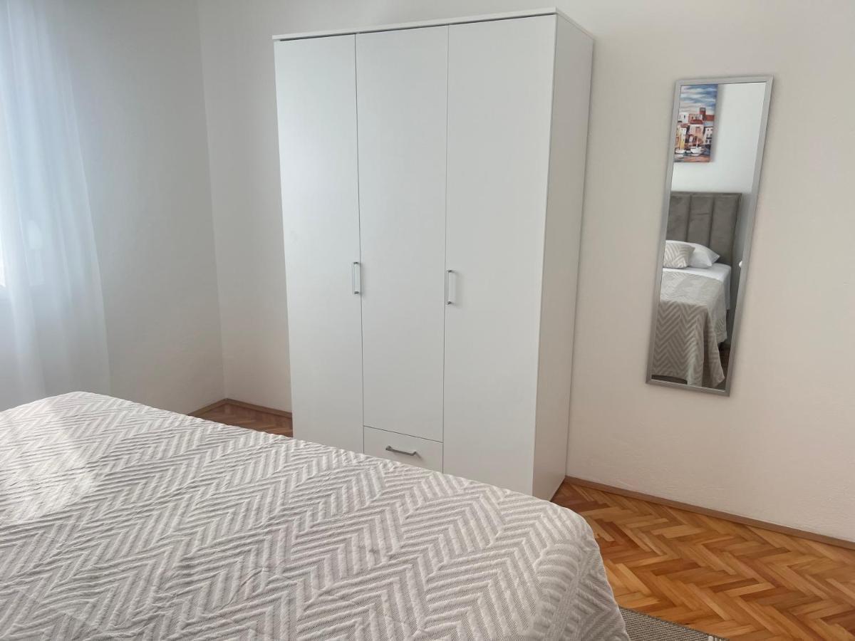 Apartments Javorska Kaštela Kültér fotó