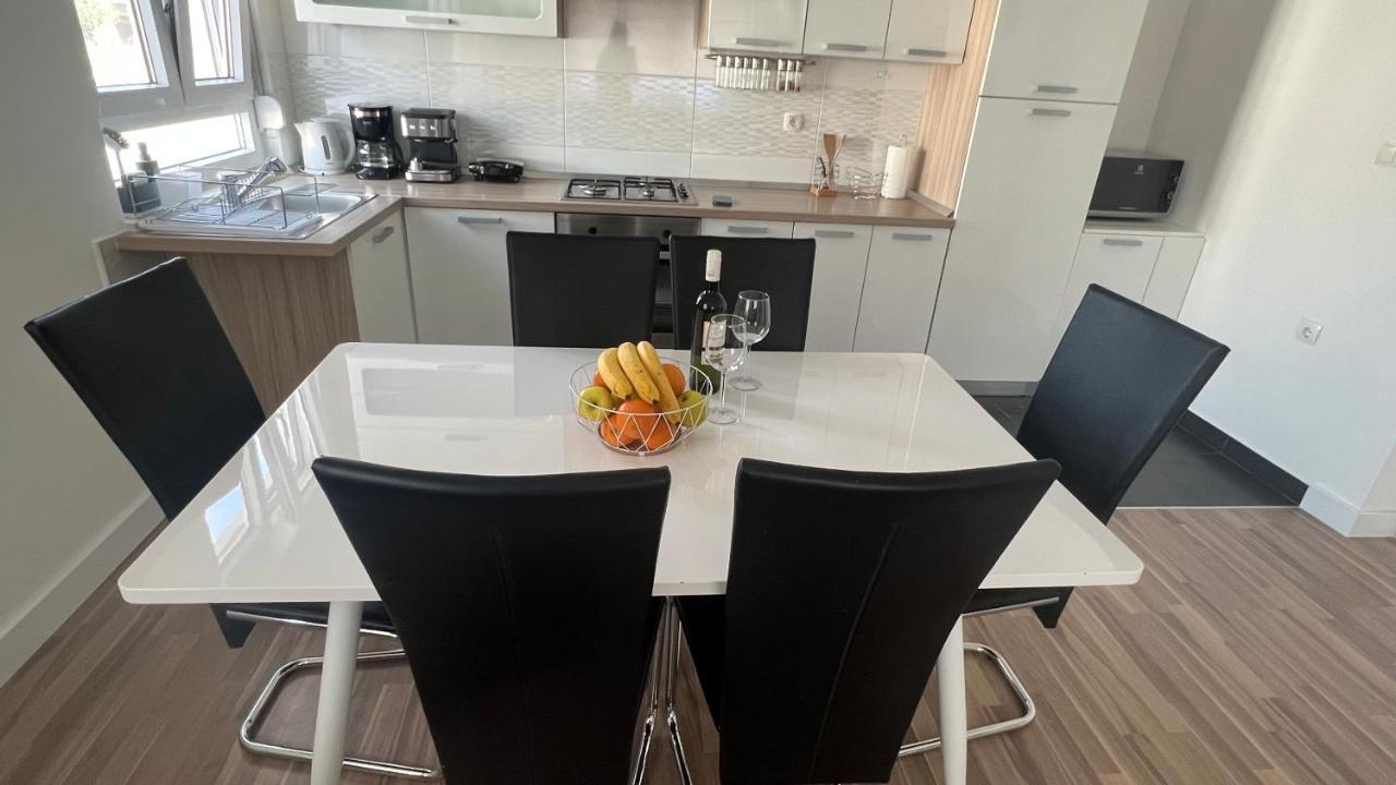 Apartments Javorska Kaštela Kültér fotó
