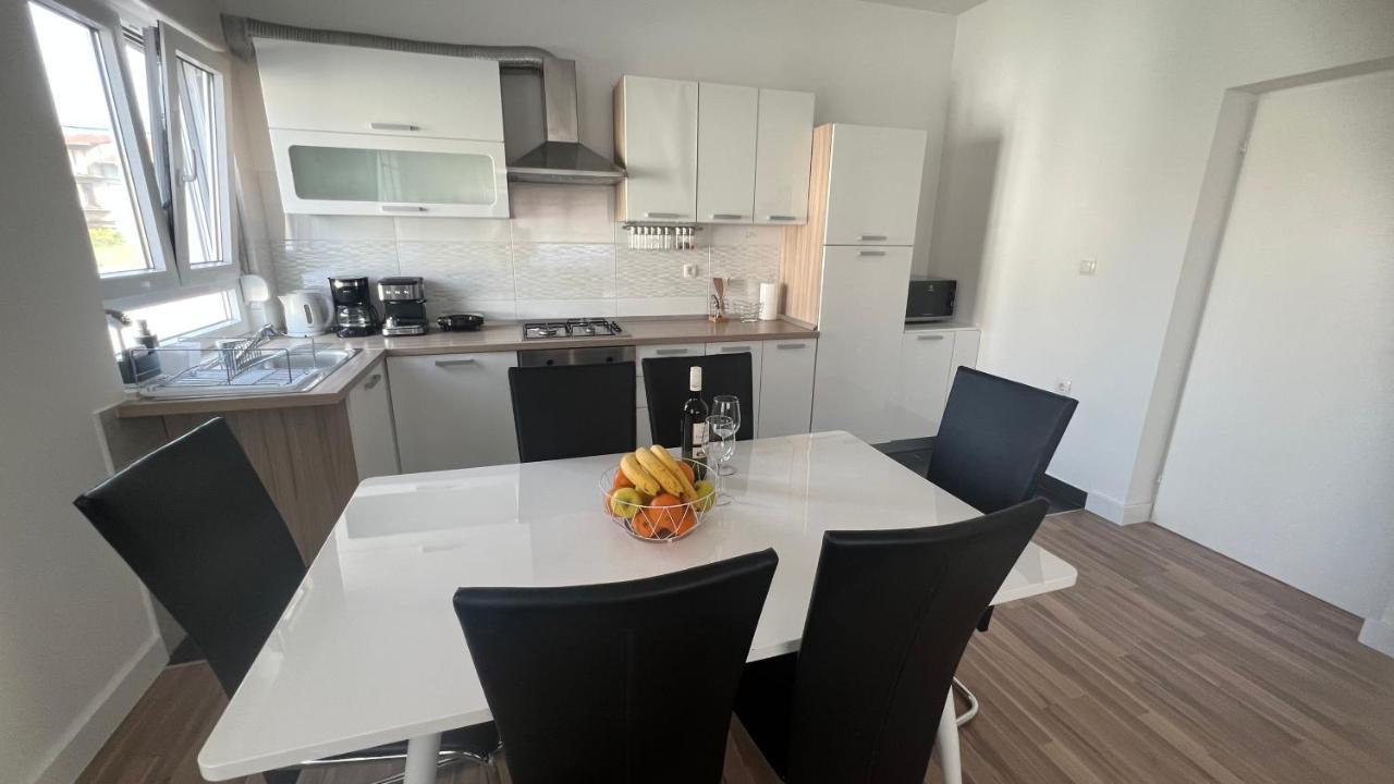 Apartments Javorska Kaštela Kültér fotó